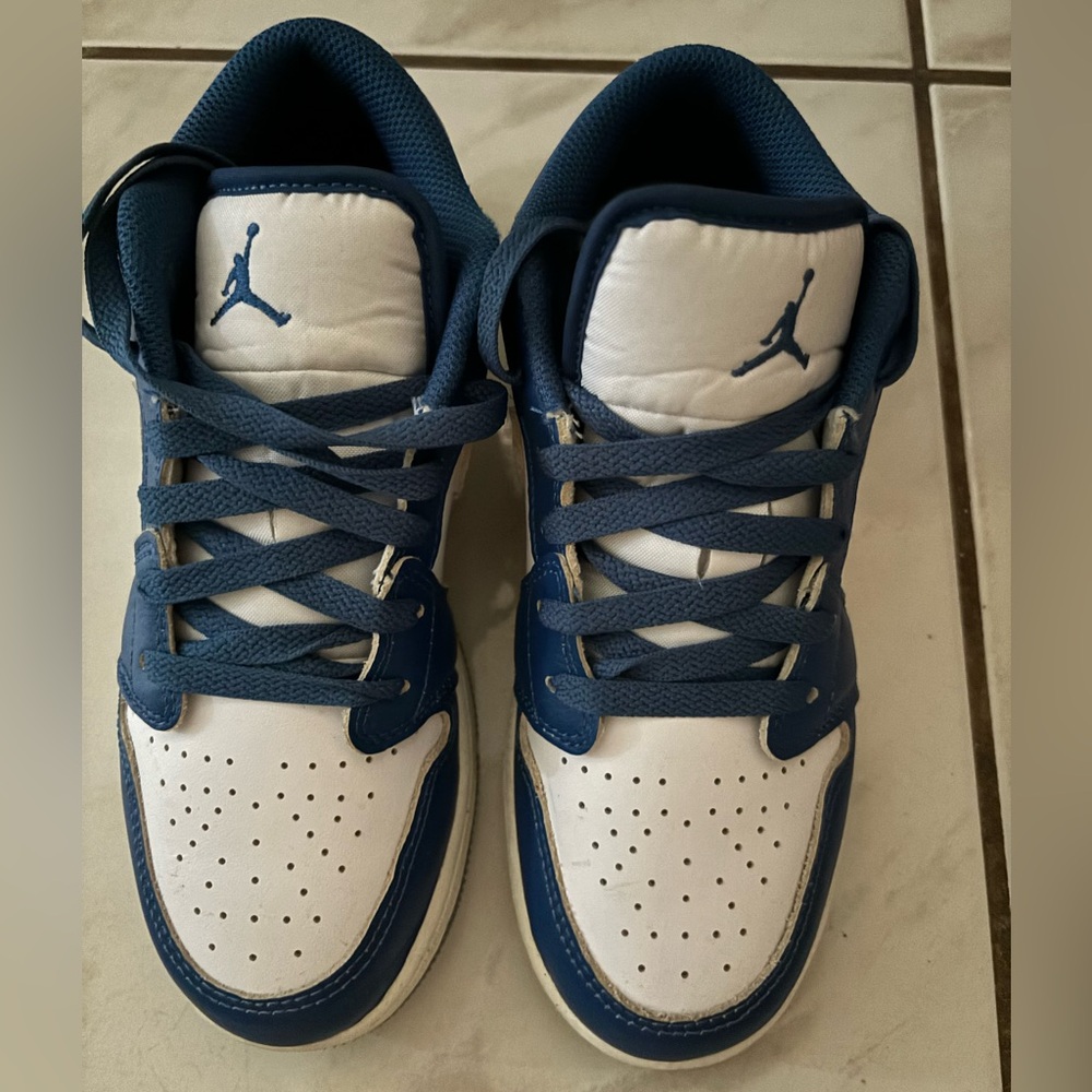 Jordan AJ 1 Low SE💙🤍